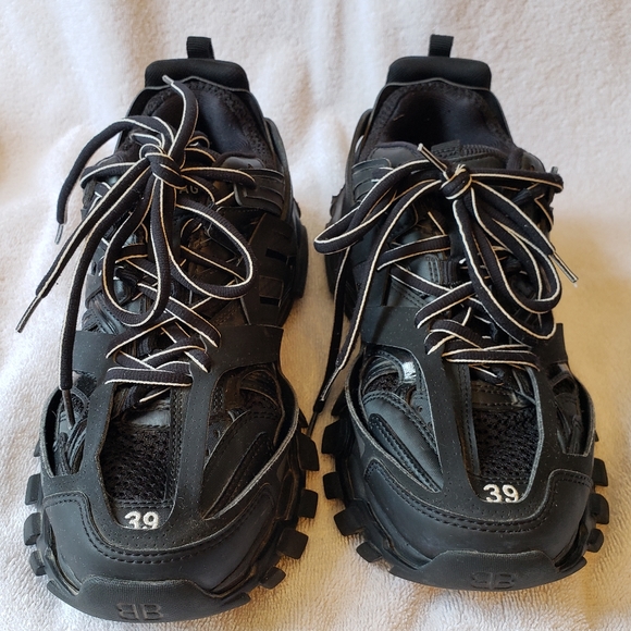 Balenciaga Men's Track Sneaker - Picture 5 of 9